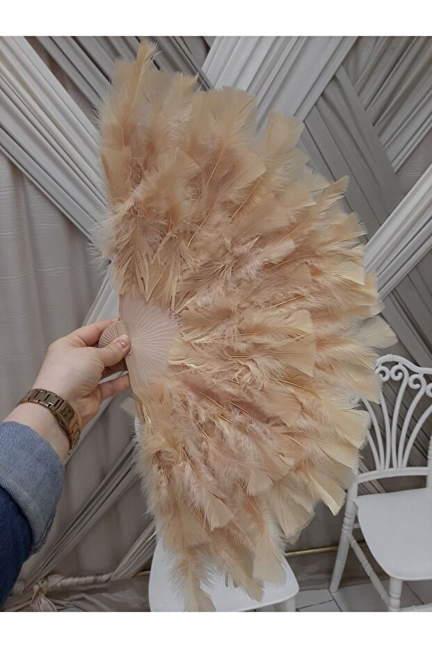 Gold Tüylü Ahşap Yelpaze